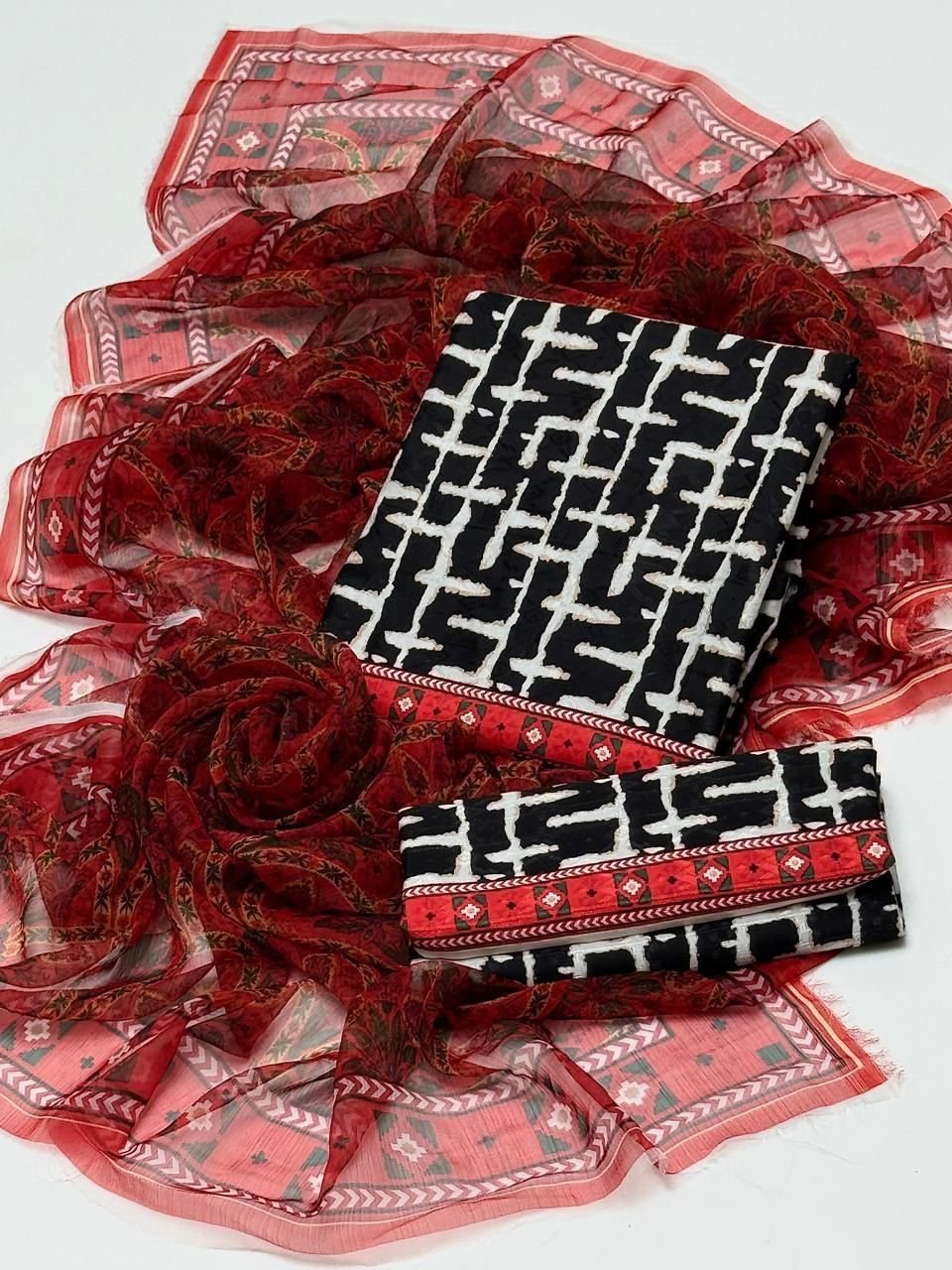 Self Jacquard 3pc Dress - Image 6