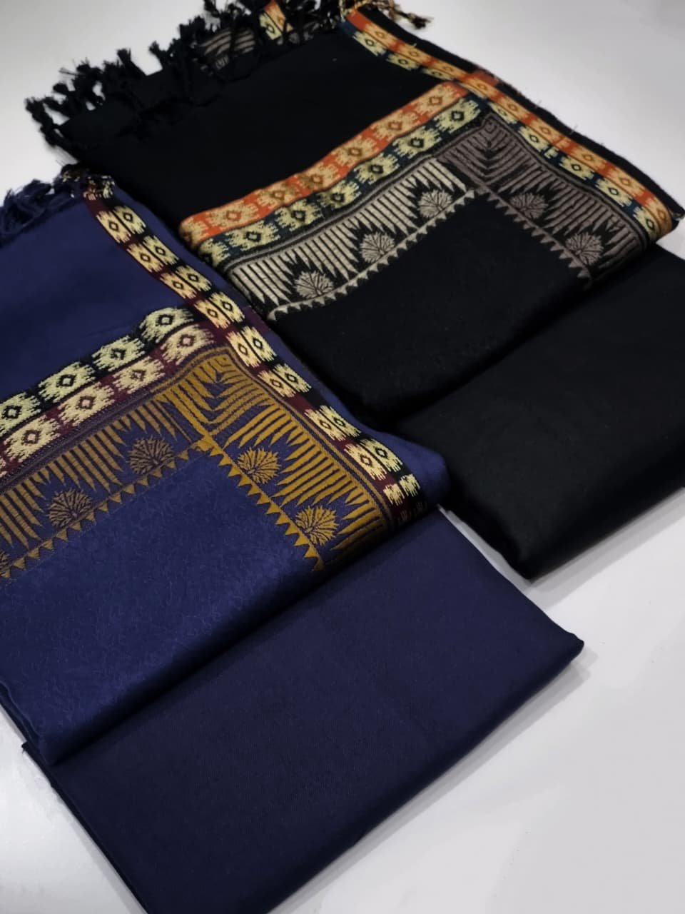 Jacquard Border Wool Suit with Plain Shirt & Trouser - Image 8