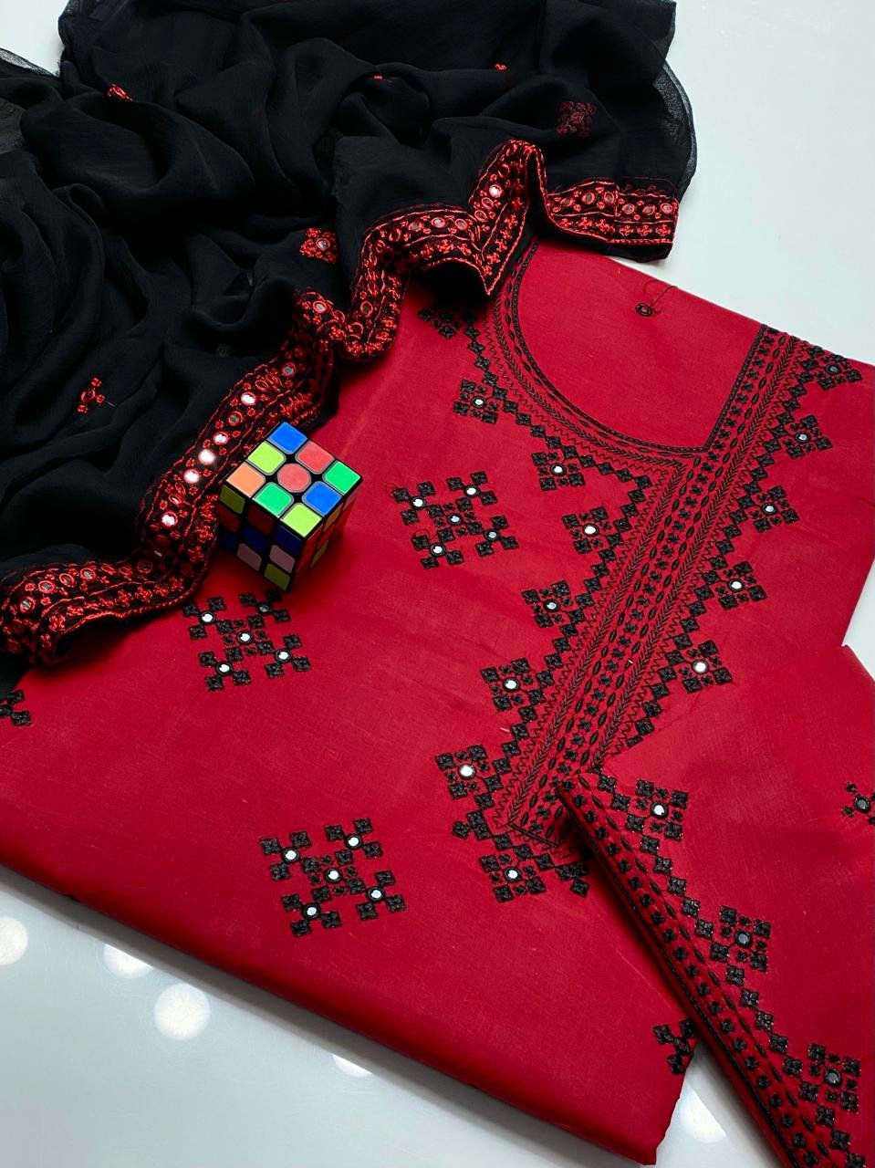 Anarkha Style Heavy Embroidered Lawn Cotton 3PC Suit - Image 4